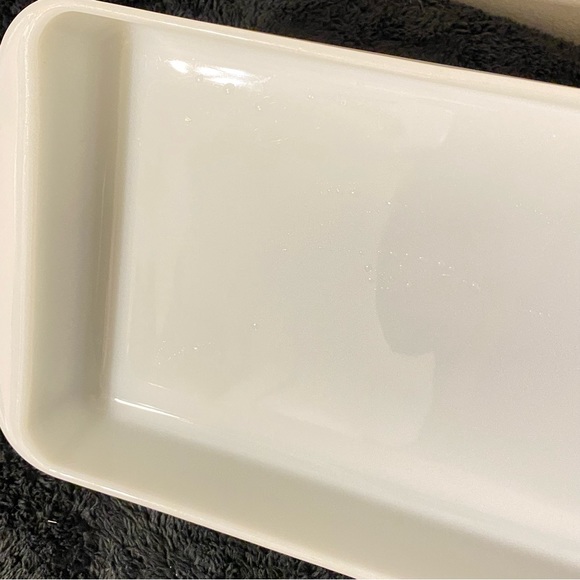 Vintage Pyrex White Baker 232 Opal Milk White Glass Bakeware - Picture 6 of 12